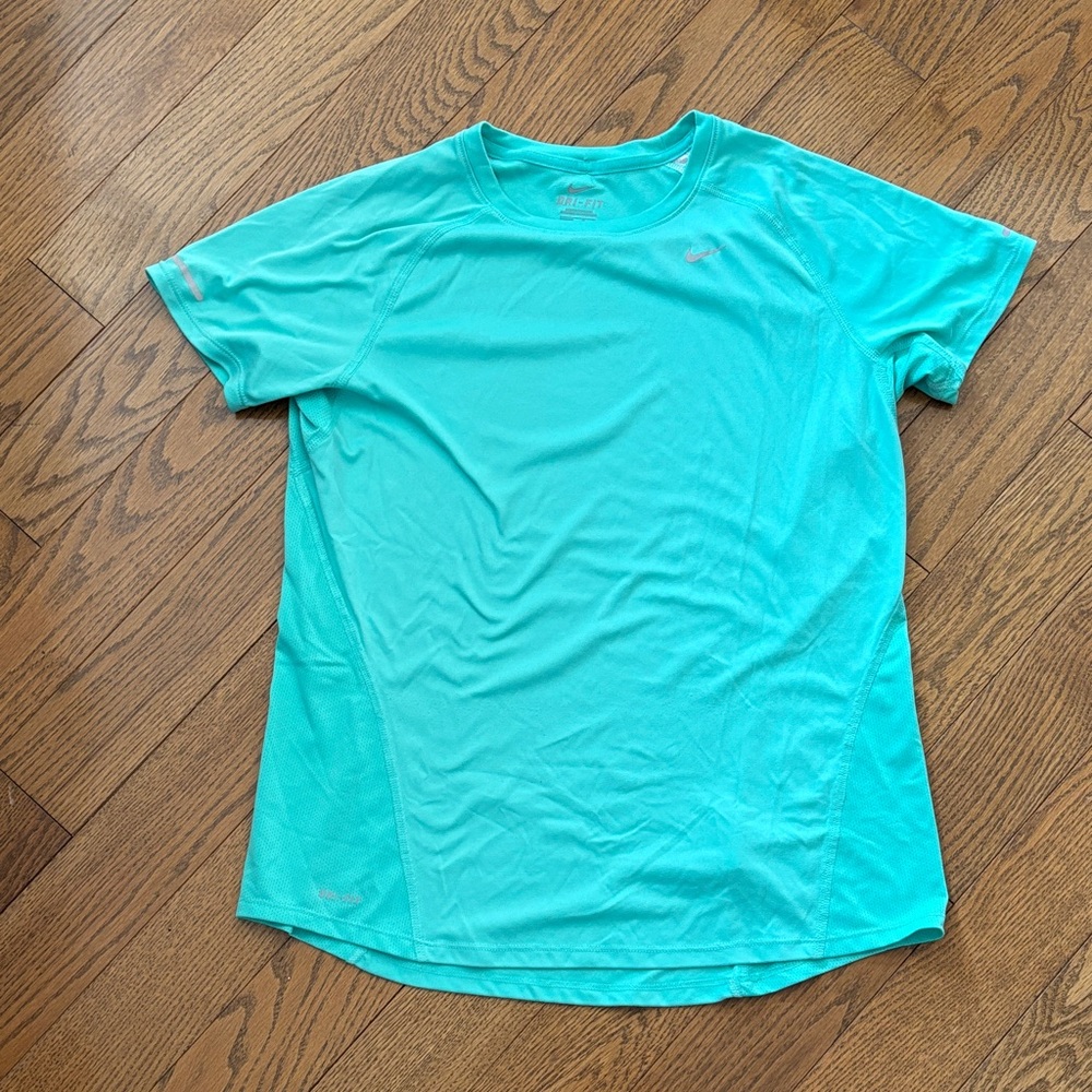 Nike Dri-FIT Aqua Tee
